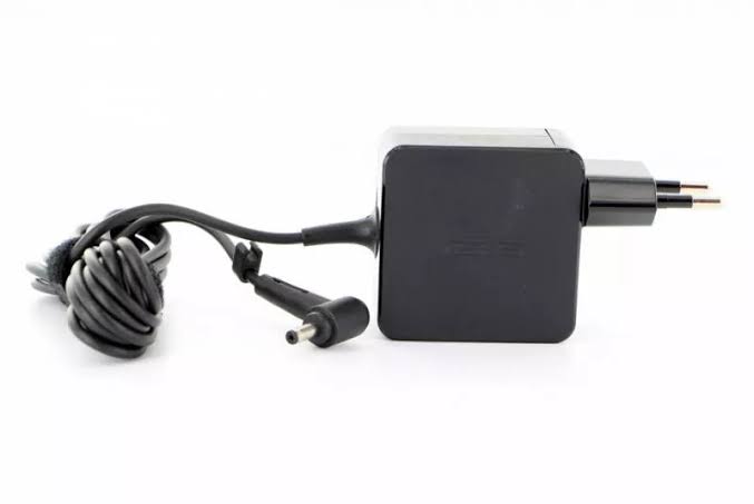 ASUS Laptop Charger 33W 19V 1.75A Original Adapter Model : Asus X540SA-XX385D ( 4.0 mm x 1.35 mm ) (1 Yr Warranty)